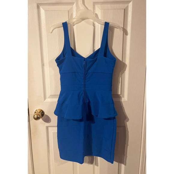 Peplum Mini Dress 💙 - Picture 4 of 4